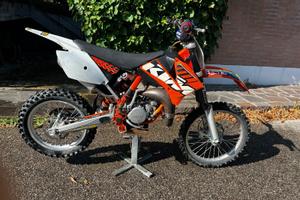 Moto KTM 85 SX cross