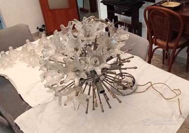 Lampadario Modello Sputnik