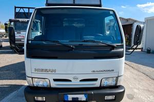 NISSAN CABSTAR 35.12 RIBALTABILE TRILATERALE