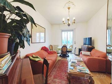 Appartamento di 96 m² con 3 locali a Pero
