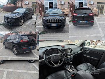 jeep super accessoriata 