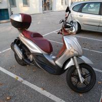 Piaggio Beverly 350 ST