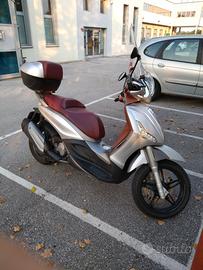 Piaggio Beverly 350 ST