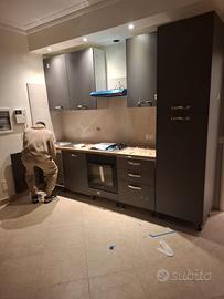 Traslochi montaggio smontaggio mobili