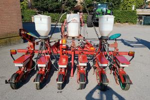 Seminatrice Kverneland