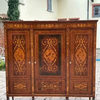 Armadio 3 ante intarsiato – stile Maggiolini