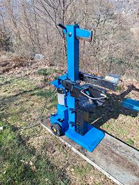 Spaccalegna elettrico AMA 9 T