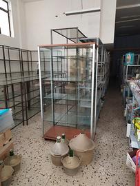 Arredamento Magazzino/Negozio