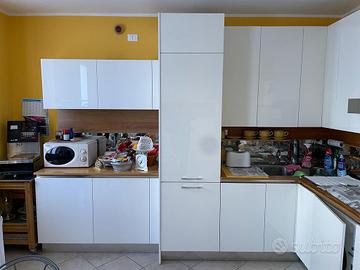 Cucina Componibile ad Angolo