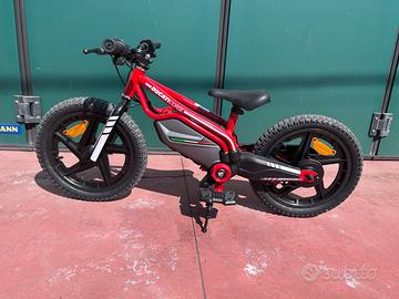 Mini moto/ balance bike Ducati bimbi nuova