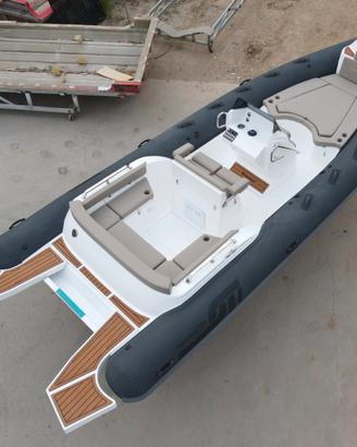 Gommone NUOVO - 7,50 metri