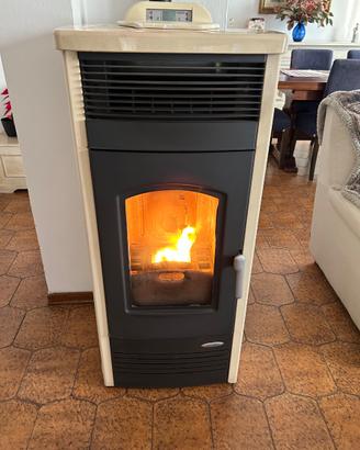 Stufa pellet 16 kw