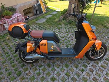 City scooter elettrico 02/ 2025 km1960