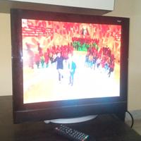 TV 20" con ricevitore DVB T2 scart esterno