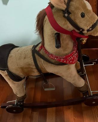 Cavallo a dondolo e cavalcabile 2-in-1