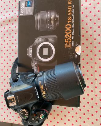 Nikon D5200 con 2 obiettovi