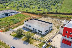 CAPANNONE A CELLINO ATTANASIO