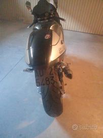 moto Suzuki 600