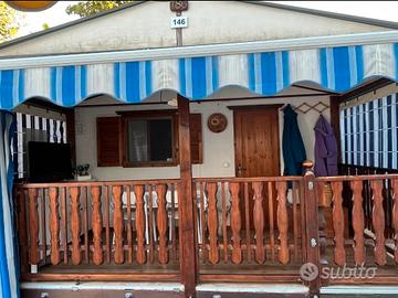 Bungalow con roulotte ad Albenga 