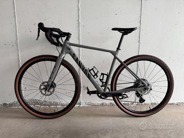 Bici gravel Canyon Grizl AL8 1by (2024)