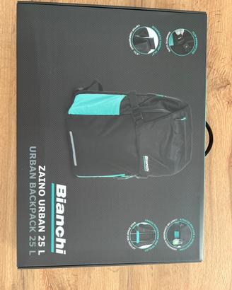 Zaino 25 L dimensioni 46,5 x 34 x 16 cm