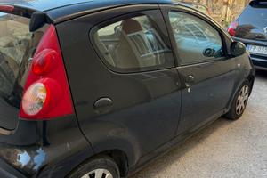 Peugeot 107 anno 2008 1000 benz. 68 cv
