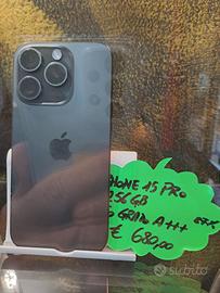 Iphone 15 Pro 256GB usato grado A+++