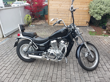 Suzuki Intruder 600