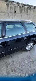 AUDI A4 STATION WAGON 2007 - PORTA POSTERIORE SINI