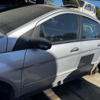 Ricambi muso portellone mercedes classe b