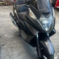 Honda silver wing 400