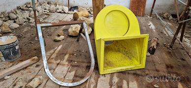 Tubi macerie edilizia , imbuto e telaio