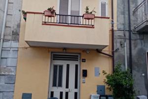 Casa indipendente arredata