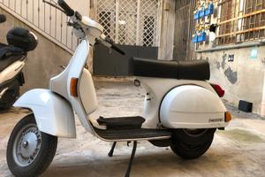 Vespa PX 200