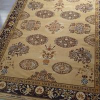 Tappeto in lana, sala, salotto, cucina. Colorato 