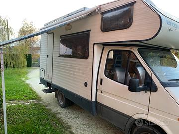 Ford Transit gemellato 2500 aspirato