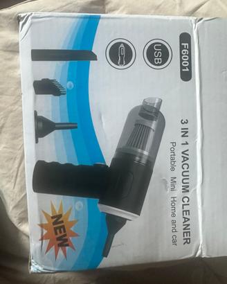 Mini aspirapolvere per auto