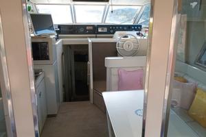 Imbarcazione a motore