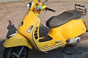 Vespa Gts 250 Ie
