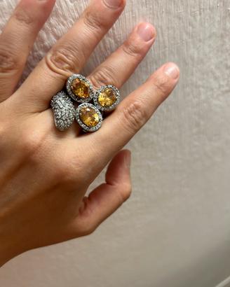 Anello in argento e zirconi