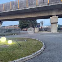 NEGOZIO A ALBANO SANT'ALESSANDRO