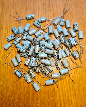 74x Condensatori Elettrolitici NOS 47uf 25V