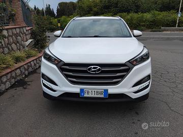 Hyundai Tucson 1.7 CRDi DCT XPossible