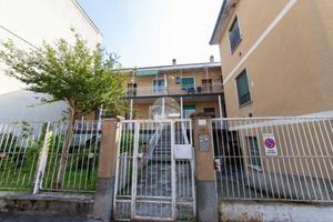 MONOLOCALE A ROZZANO