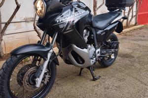 Honda Transalp 700 v 2012