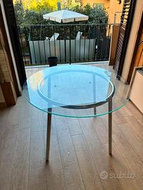 Tavolo in vetro tondo Ikea