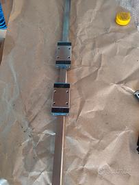 N2 guide lineari 930mm e N4 carrelli Bosch rexroth