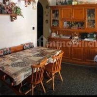 soggiorno rustico noce