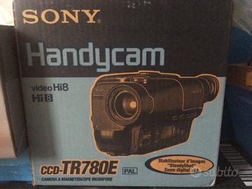 SONY Videocamera CCD-TR780E video Hi8 - Giappone