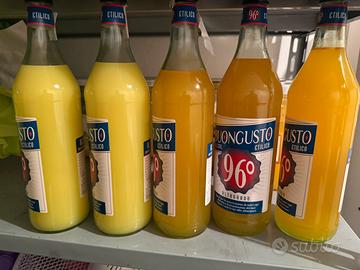 Limoncelli e liquori vari fatti in casa